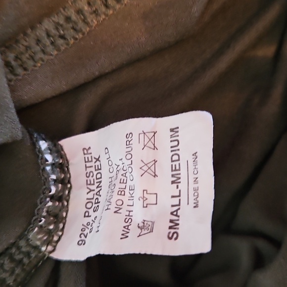 Olive Green High-Waisted or Fold-Over Leggings, Sz Sm/M - Picture 4 of 4